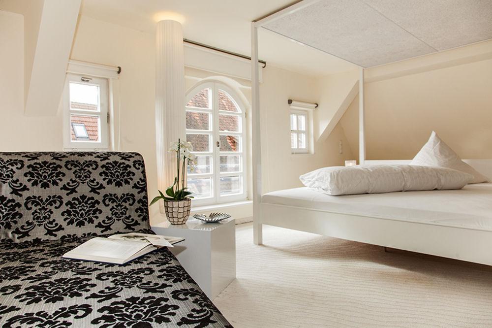 Boutique Hotel Pfauen Schorndorf  Exterior photo